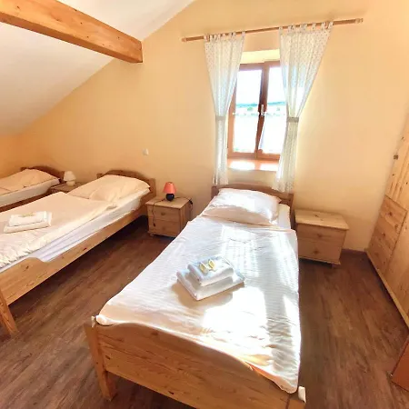 Laurent Ranch Szálloda *