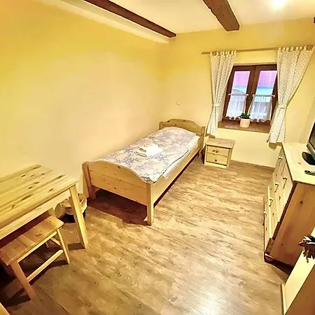 Laurent Ranch Szálloda *