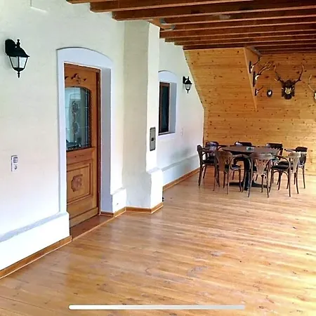 Szálloda Laurent Ranch Gottfrieding