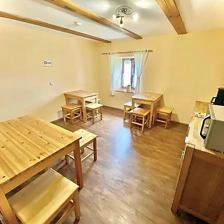 Laurent Ranch Szálloda *